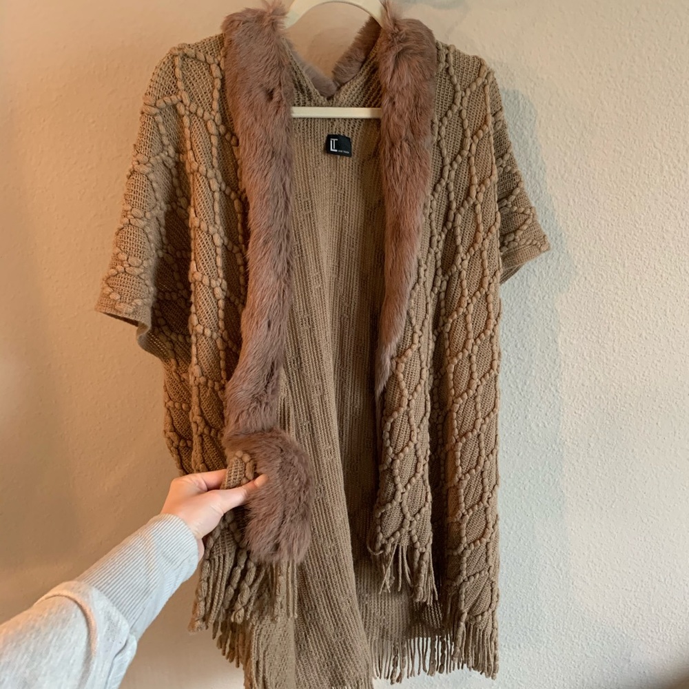 Love Token Rabbit Fur Trim Knit Cardigan